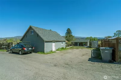 726 Methow Street, Wenatchee, WA 98801 - Photo 10