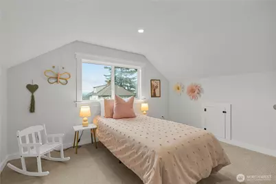 1709 S McClellan Street, Seattle, WA 98144 - Photo 32