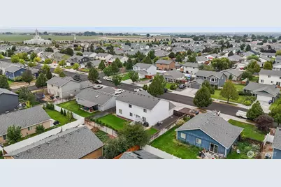 1909 Dilley Avenue, Moses Lake, WA 98837 - Photo 38