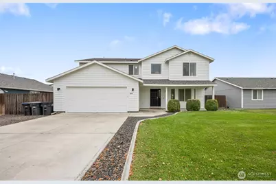 1909 Dilley Avenue, Moses Lake, WA 98837 - Photo 1