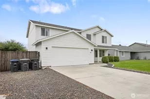1909 Dilley Ave, Moses Lake, WA 98837 - Photo 2