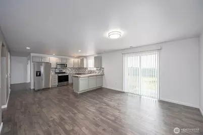 1516 S Husky Dr, Moses Lake, WA 98837 - Photo 12