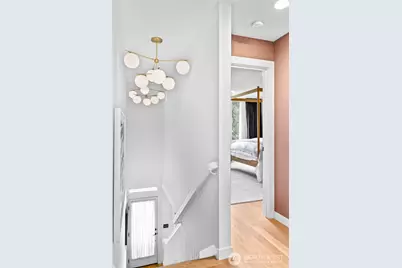 1536 15th Avenue E, Seattle, WA 98112 - Photo 16