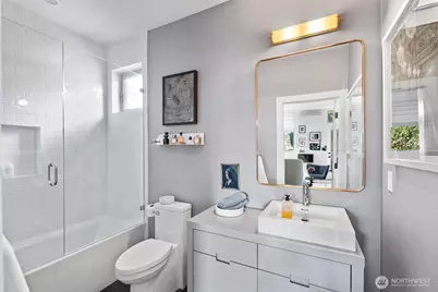 1536 15th Avenue E, Seattle, WA 98112 - Photo 24