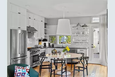 1536 15th Avenue E, Seattle, WA 98112 - Photo 6