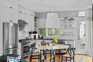 1536 15th Ave E, Seattle, WA 98112 - Photo 6