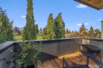 1536 15th Avenue E, Seattle, WA 98112 - Photo 28
