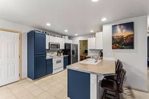 8418 203rd St Ct E, Spanaway, WA 98387 - Photo 4