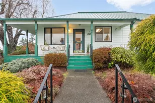 978 Peace Portal Dr, Blaine, WA 98230 - Photo 2