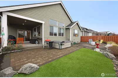 3126 Arrowroot Loop SE, Lacey, WA 98513 - Photo 2