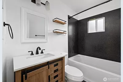 544 NE Easy Street, Oak Harbor, WA 98277 - Photo 18