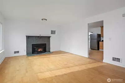 544 NE Easy Street, Oak Harbor, WA 98277 - Photo 12