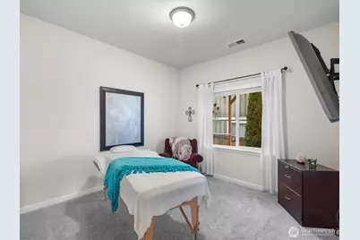 8214 NE 163rd Place, Kenmore, WA 98028 - Photo 32