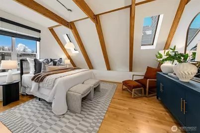 2411 4th Avenue W, Seattle, WA 98119 - Photo 20