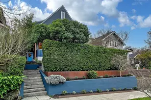 2411 4th Ave W, Seattle, WA 98119 - Photo 2