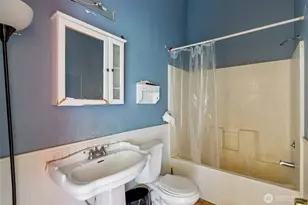 308 295th St S, Roy, WA 98580 - Photo 28