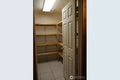 31 E Colvos Pl E, Shelton, WA 98584 - Photo 10