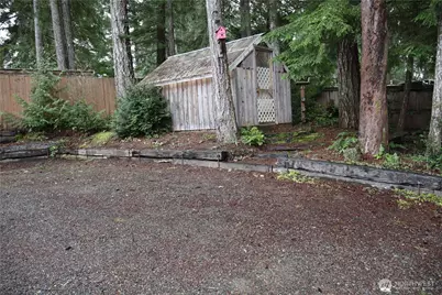 31 E Colvos Pl E, Shelton, WA 98584 - Photo 18