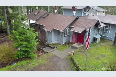 31 E Colvos Pl E, Shelton, WA 98584 - Photo 1