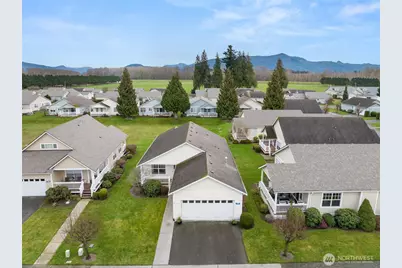 1192 Fidalgo Drive #101, Burlington, WA 98233 - Photo 32