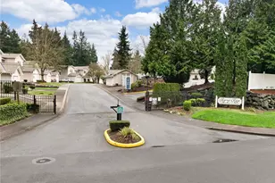 2051 S 368th Pl, Federal Way, WA 98003 - Photo 2