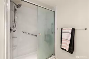 2051 S 368th Pl, Federal Way, WA 98003 - Photo 18