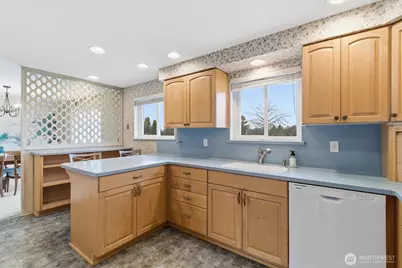 3719 Petersville Road NE, Bremerton, WA 98310 - Photo 12