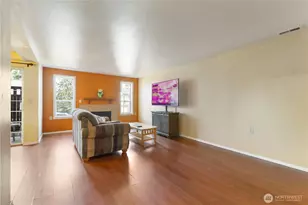 3939 10th Street SE, Puyallup, WA 98374 - Photo 4