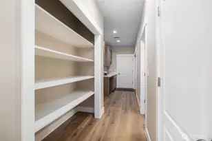 8127 Coyote Spgs Ln, Sedro Woolley, WA 98284 - Photo 24