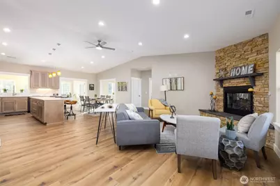 8127 Coyote Springs Lane, Sedro Woolley, WA 98284 - Photo 6