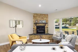 8127 Coyote Spgs Ln, Sedro Woolley, WA 98284 - Photo 8