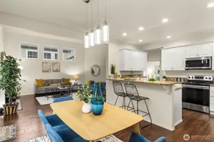 18391 NE 97th Ct, Redmond, WA 98052 - Photo 12