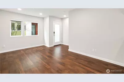 12522 15th Avenue NE #B, Seattle, WA 98125 - Photo 4