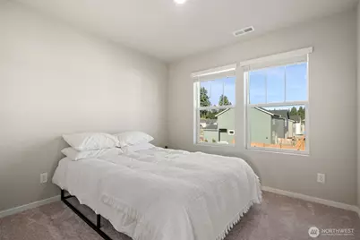 949 Tetherow Street, Bremerton, WA 98310 - Photo 22