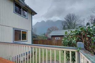 617 NE 10th St, North Bend, WA 98045 - Photo 12