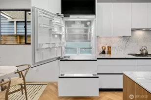 10733 17th Ave NE, Seattle, WA 98125 - Photo 12