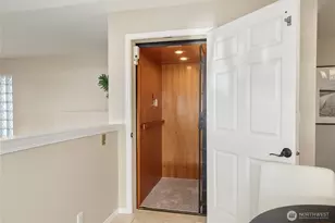 5064 Beach Dr SW, Seattle, WA 98136 - Photo 18