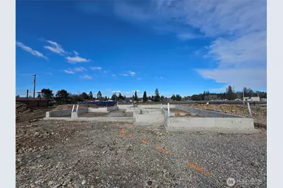 14202 14th Avenue Ct E, Tacoma, WA 98445 - Photo 32