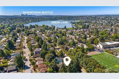 8226 Meridian Avenue N, Seattle, WA 98103 - Photo 36