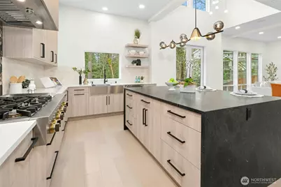 24257 SE 26th Place, Sammamish, WA 98075 - Photo 12