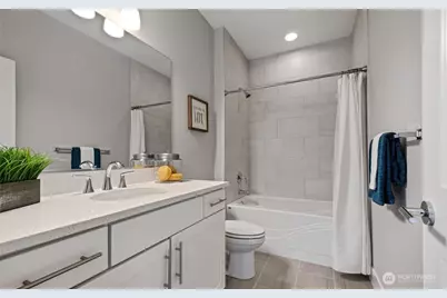 8831 27th St E, Edgewood, WA 98371 - Photo 16