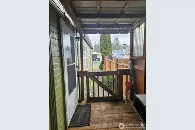 1101 S Scheuber Road #10, Centralia, WA 98531 - Photo 4