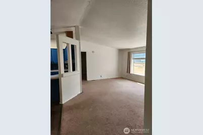 1101 S Scheuber Road #10, Centralia, WA 98531 - Photo 12