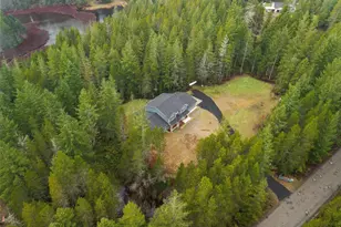 101 NE Anvil Ln, Belfair, WA 98528 - Photo 40