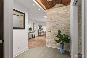 11642 Roseberg Ave S, Burien, WA 98168 - Photo 4