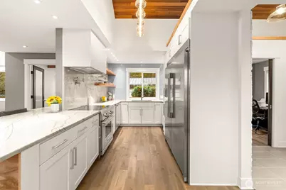 11642 Roseberg Ave S, Burien, WA 98168 - Photo 10