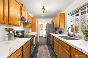 23029 83rd Ave W, Edmonds, WA 98026 - Photo 14