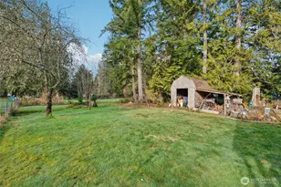 9615 115th Ave NE, Lake Stevens, WA 98258 - Photo 2