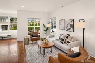 336 N 70th St, Seattle, WA 98103 - Photo 12