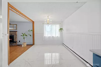 953 NW Illahee Drive, Oak Harbor, WA 98277 - Photo 10